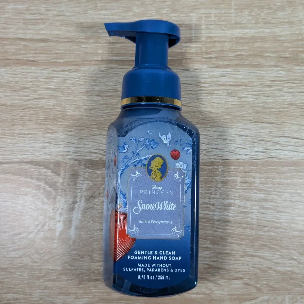 Bath & Body Works Snow White Foaming Hand Soap Disney Limited NEW